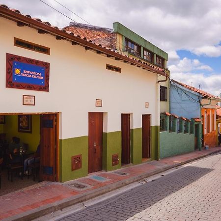 Hostal Dona Eliza Богота Екстериор снимка