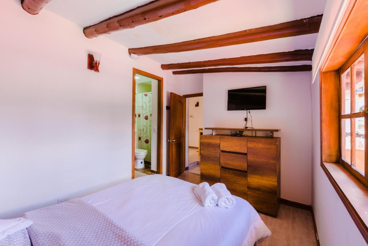 Hostal Dona Eliza Богота Екстериор снимка