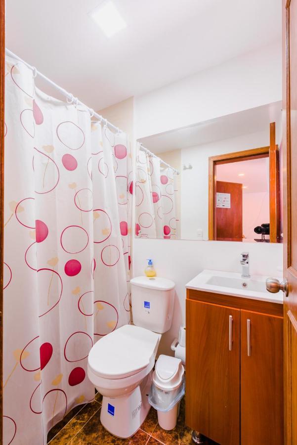 Hostal Dona Eliza Богота Екстериор снимка